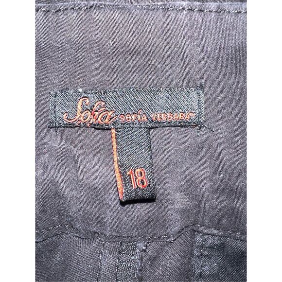 Sofia Vergara size 18 Women’s Shorts - Picture 5 of 5